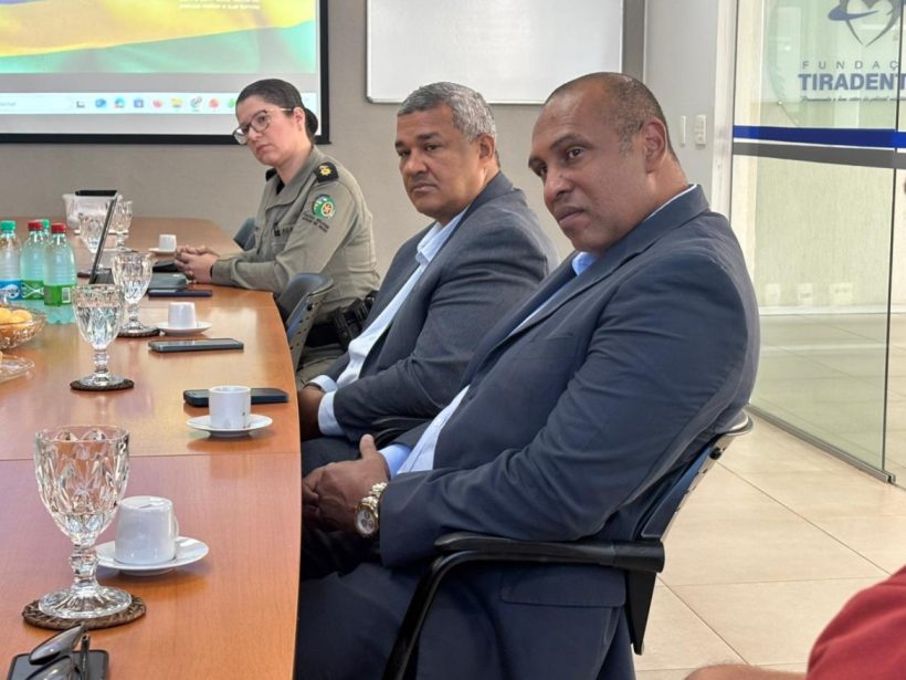 Fundação Tiradentes recebe visita técnica da Fundação CAS de Pernambuco